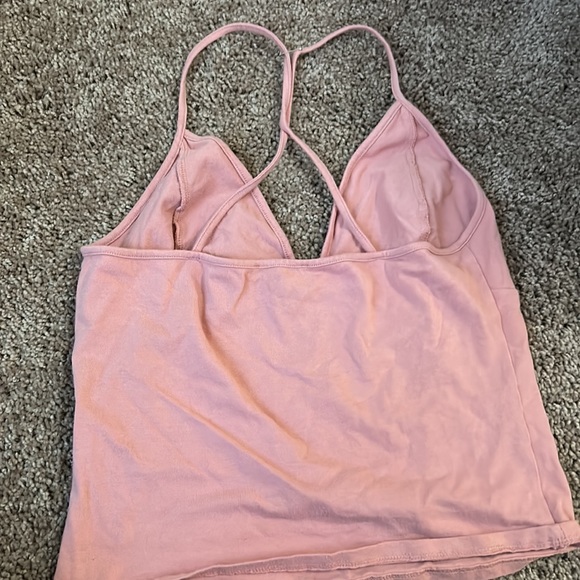 Crop top - Picture 2 of 3